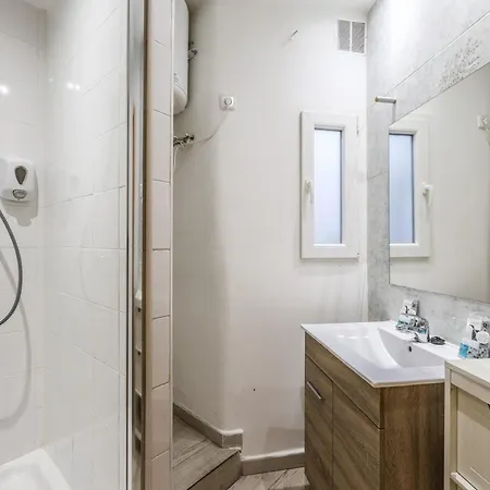 Classy Studio Close To Retiro Park, Madrid Exterior photo
